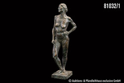 Unbekannter Bildhauer Damenakt, Bronze, teils braun patiniert, auf ...