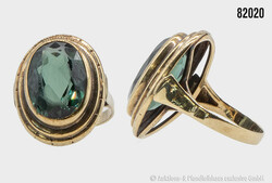 Goldring mit synthetischem Stein, 333er GG, Gesamtgewicht ca. 5,2 g, ...