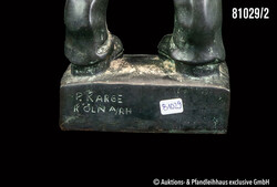 Paul Karge Bronzefigur "Der Schustermeister," über rechteckiger ...