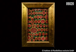 Daktyliothek mit Sammlung von 62 Abdrücken, Abgussmasse, wohl Anfang ...