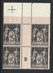 2565: France - Unit with gutter