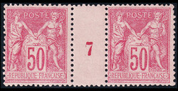 2565: France - Unit with gutter