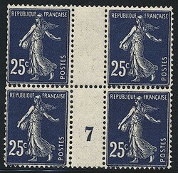 2565: France - Unit with gutter