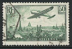 2565050: France 1901-2000