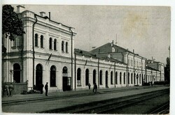 Kaunas (Litauen) - 1924, AK "Der Bahnhof", rücks. Freim.-Ausg. 15 C. ...