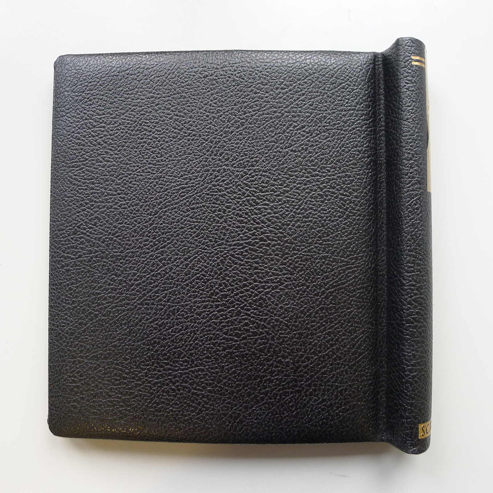 Image 36 for lot number 0003000920 for Luzernerraute Webshop 