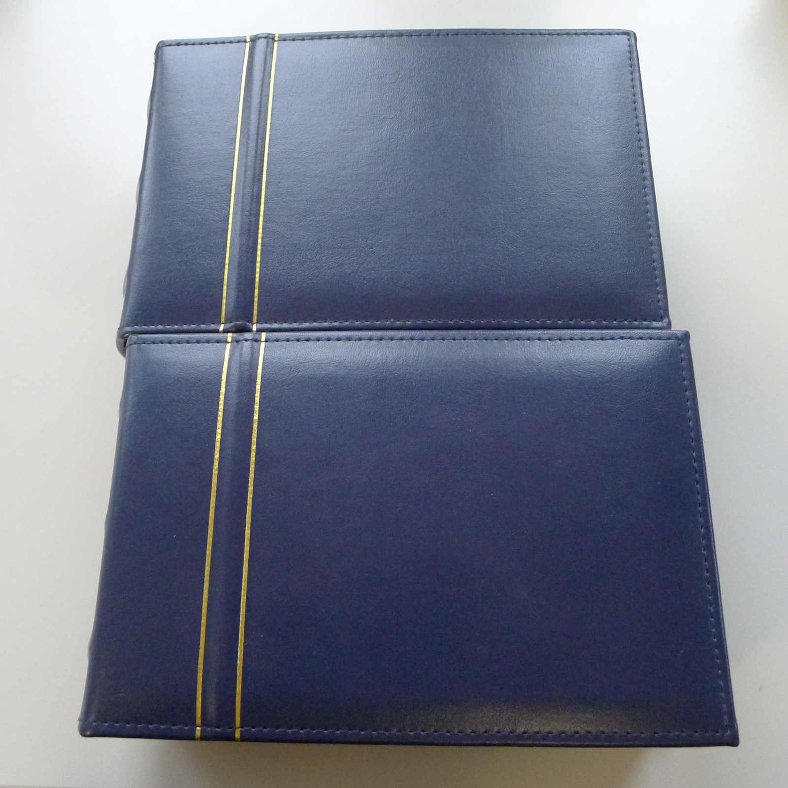 Image 70 for lot number 0003001401 for Luzernerraute Webshop 