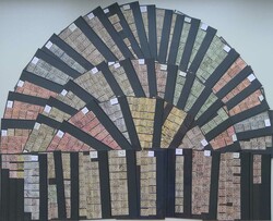 1882-1906, ZIFFERMUSTER (1600 Marken) auf 48 Karten. Weisses Papier ...