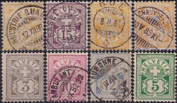 1882-1924, Ziffermuster (ca. 650 Marken) in Album, dabei Vollstempel ...