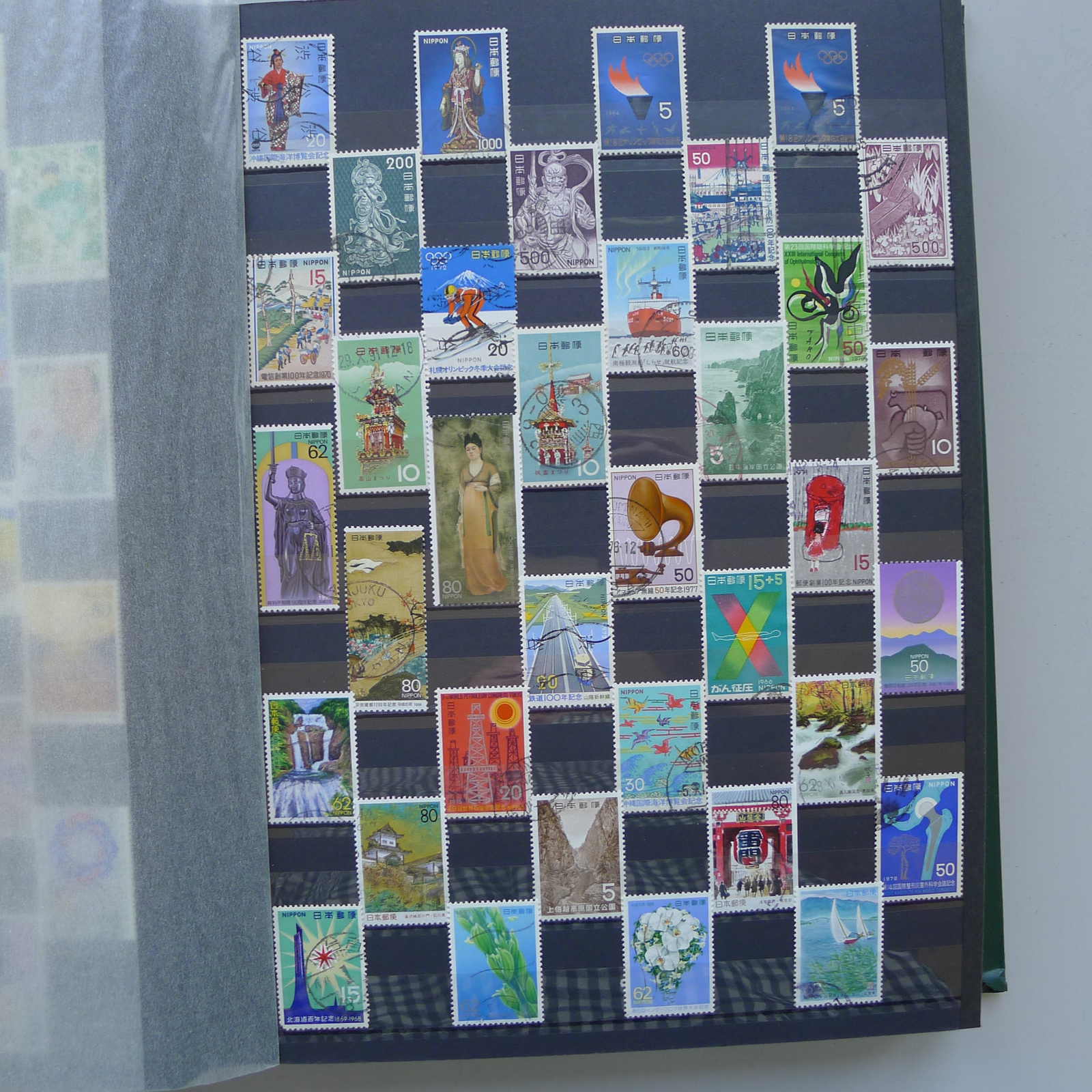 Image 80 for lot number 0004402423 for Luzernerraute Webshop 