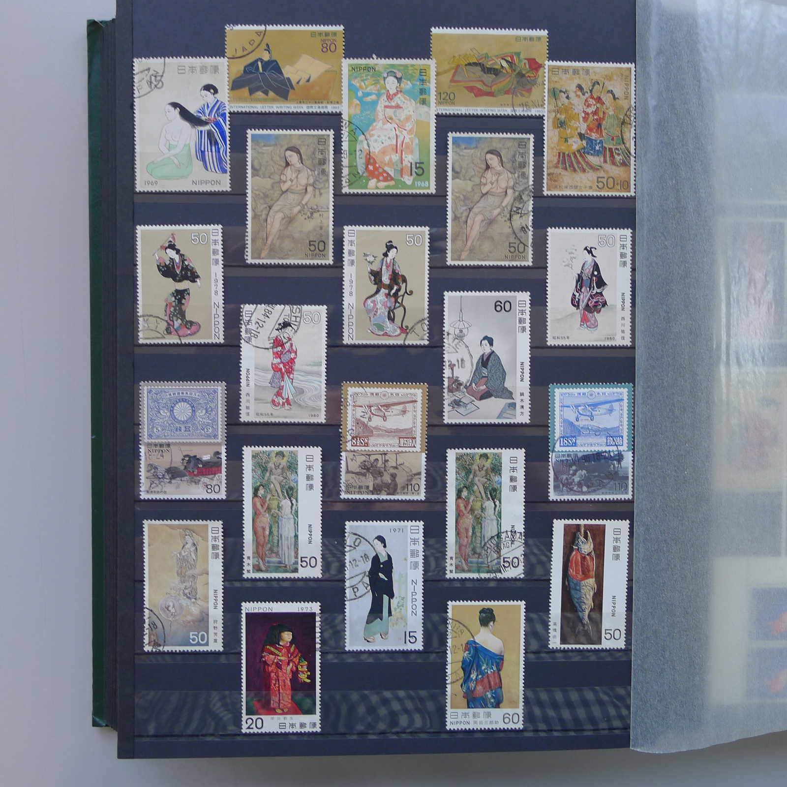 Image 81 for lot number 0004402423 for Luzernerraute Webshop 