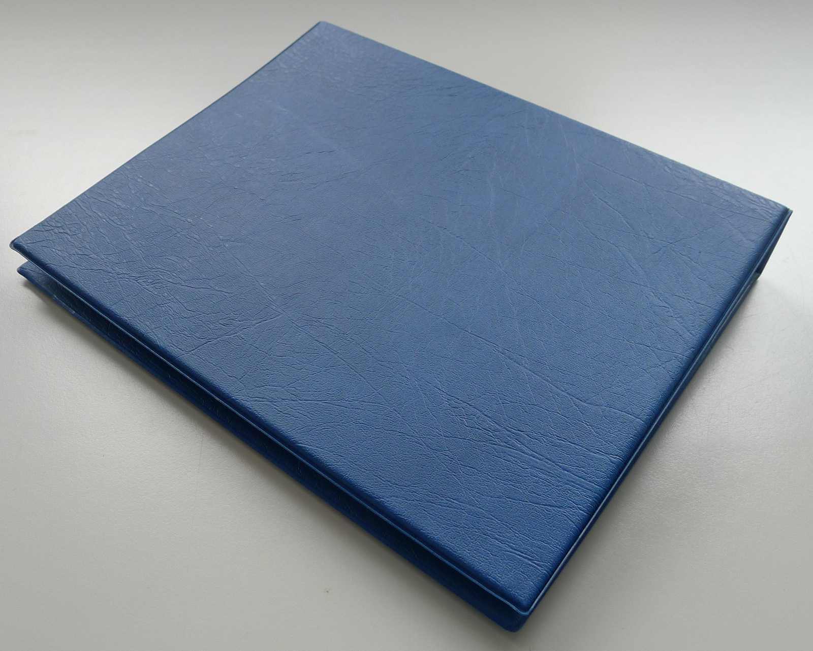 Image 18 for lot number 0004402862 for Luzernerraute Webshop 