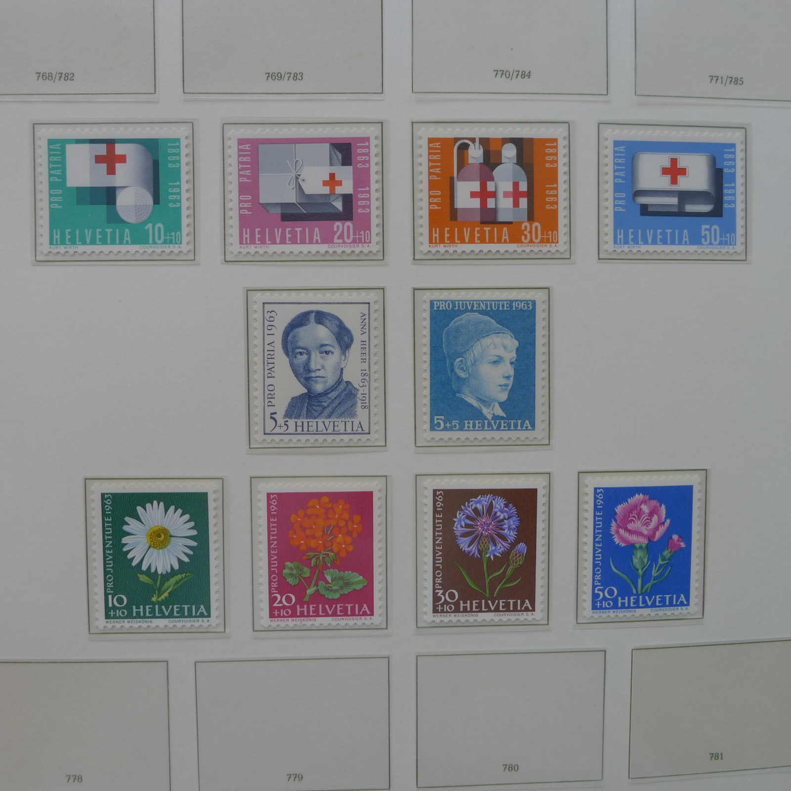 Image 51 for lot number 0004402863 for Luzernerraute Webshop 