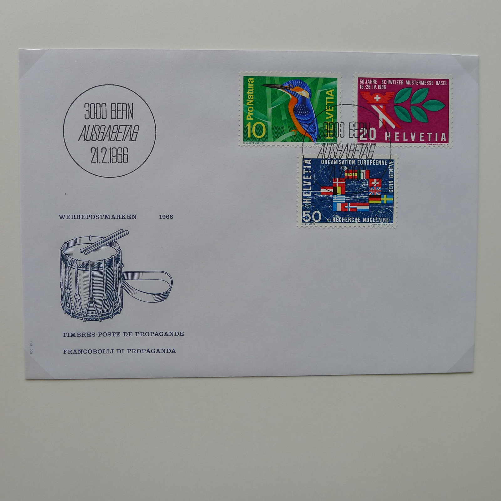 Image 61 for lot number 0004402863 for Luzernerraute Webshop 