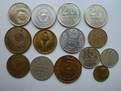 GANZE WELT 1917-1990, ca. 400 Münzen verschiedenster Länder. ...