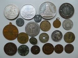 1862-1940, Kleine Messingbox mit alten, zirkulierten Kursmünzen ...