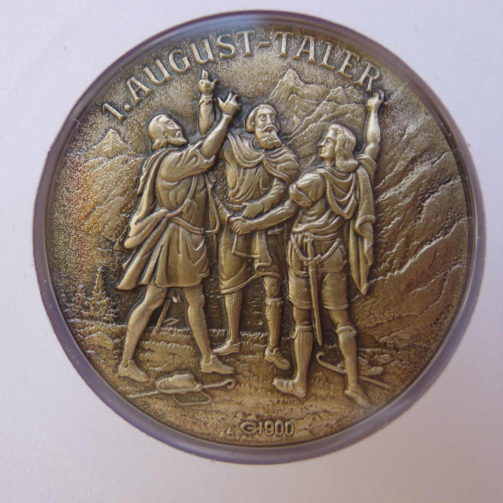 Image 2 for lot number 0006001022 for Luzernerraute Webshop 