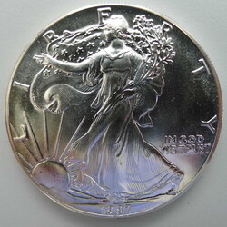 1987, USA, 1 US-Dollar, American Eagle - 1 Unze Silber (999.9) Im ...