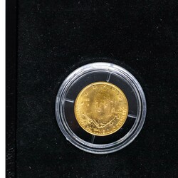 Republic of San Marino OBVERSE OF COINS: Official coat of arms of the ...