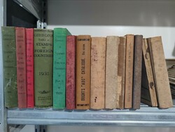1899 - Insieme di cataloghi della Stanley Gibbons dal 1899 al 1931, ...