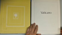 Sammlungsartiger Bestand postfrisch in einem alten Klemmbinder, ...