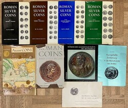 Literatuur Romeins. Doos met o.a. Roman Silver Coins deel I t/m IV en ...