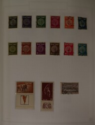 ISRAËL. Verz. op blanco bladen in 2 Importa albums tussen 1948 en ...