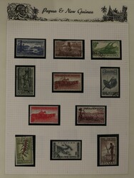 PAPUA NEW GUINEA [1952-2007]. Gebruikte collectie in 2 ringbanden ...