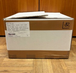 TAIWAN. Doos met FDC's tussen 1958 en 1999 los alsmede souvenirmapjes ...