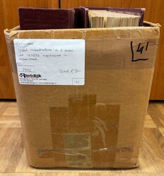 MATERIAAL. Yvert wereldalbum van A t/m Z periode 1913-1930 in 2 delen ...