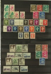 NEDERLAND EN O.R. Doos met partij op insteekkaartjes en los vanaf ...