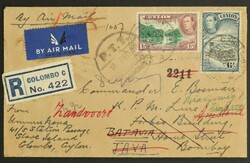 Ned. Indië. Map met 11 poststukken van en naar Ned. Indië verzonden ...