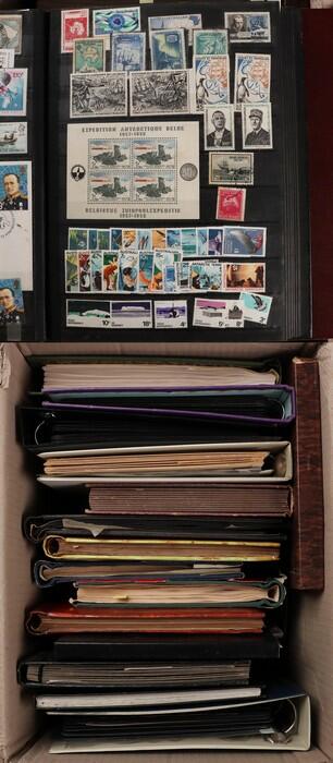 Carton lot with Antarctica collection inc AAT 1966 & 1973 Pic sets ...