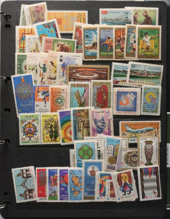 Image 6 for lot number 412 for Status International Auction 402