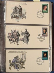 Large carton with Australia 1940-90s Used accumulation in 2 file ...