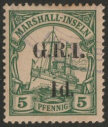 1914 'G.R.I 1d' 5mm opt Marshalls Yacht 5pf green, variety '1 with ...
