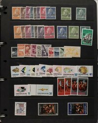 Christmas Island: 1958-92 MNH collection/accumulation in thick maroon ...