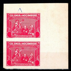 Moçambique * 1942 – Assistência Pública. MF IP44. Par vertical ...