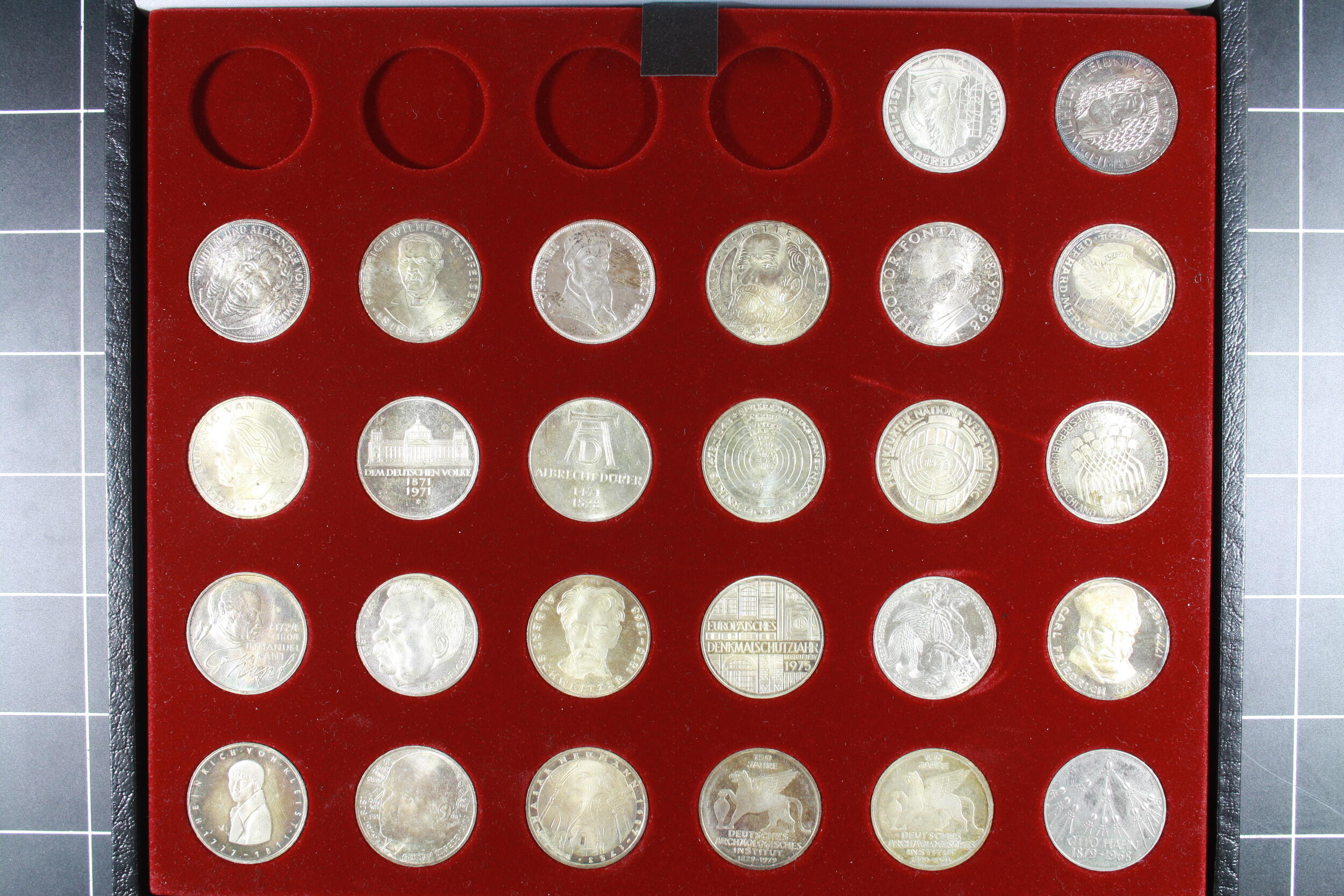 Image 41 for lot number 14000 for Klüttermann - 11th Auction