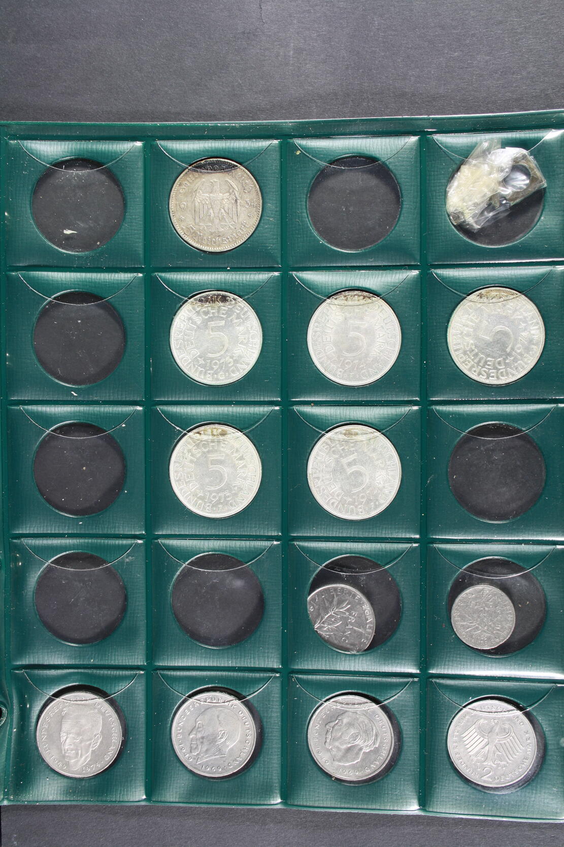 Image 121 for lot number 14000 for Klüttermann - 11th Auction