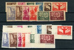 Jahrestag in beiden Papiersorten kpl., tadellos, y als Bogenecken ...