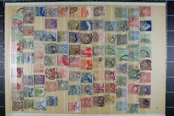 SÜDKOREA und JAPAN, 3 große Steckbücher mit Marken, meist ...