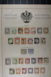 ALLE WELT, altes Universal Briefmarkenalbum mit schönem geprägten ...