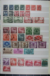 PAKISTAN, großes Steckbuch mit */** und gest. Marken bis ca. 1980