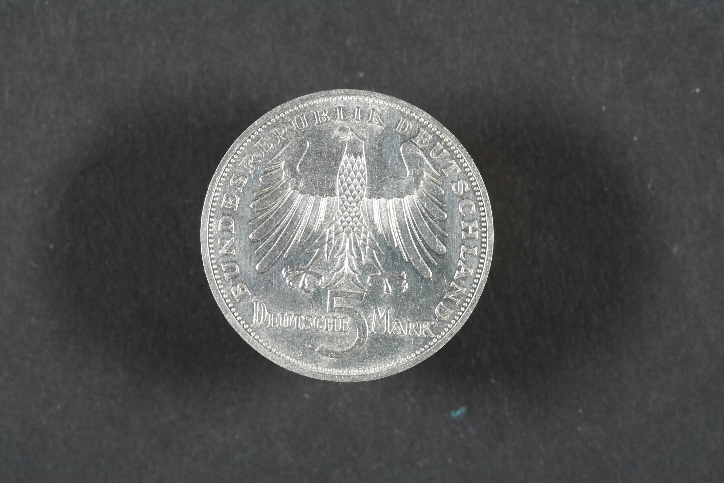 Image 1 for lot number 15069 for Klüttermann - 12th Auction