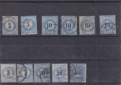 Steckkarte mit 11 blauen Nachportomarken. Siehe Scan!