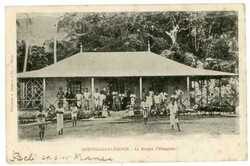 New Caledonia Sc#41(pair)#40,#42-SCARCE ...