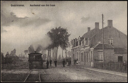 1 CP obl - Oostvleteren - Aankomst van den tram