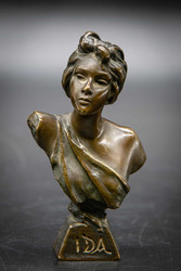 650.50: Sculptures – 19th – 20th Century