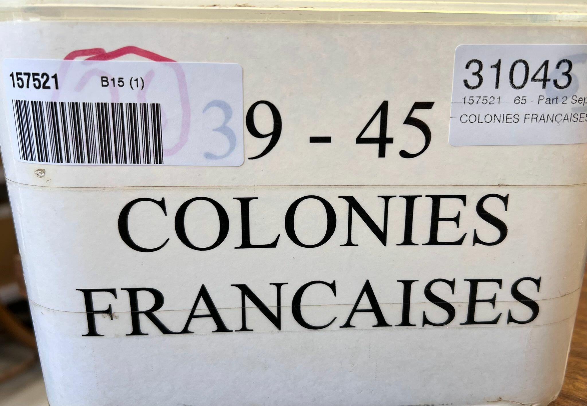 COLONIES FRANCAISES pendant la seconde guerre mondiale, environ 300 ...